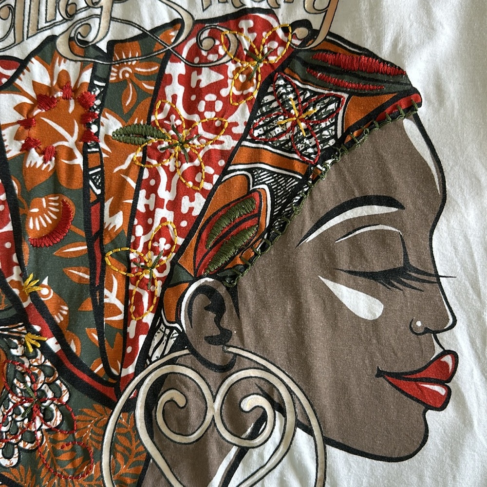 Ginger Mary African Print T-Shirt Women’s 8 / Medium White Brown Orange Stitches - Picture 2 of 9
